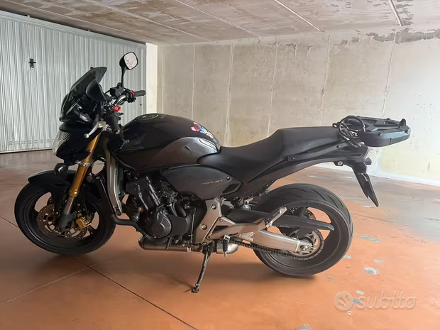 Honda hornet 2009